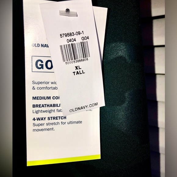 Old Navy Active Elevate Leggings - Picture 3 of 3